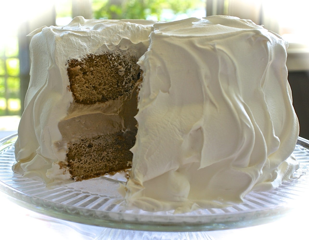 Old-Fashioned Root Beer Float Cake with Creamy Root Beer Float Mousse ...