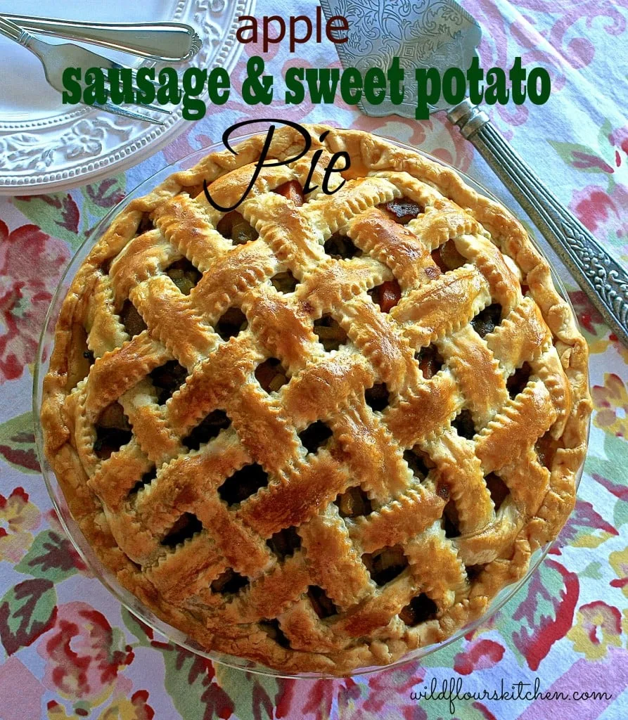 apple sausage pie