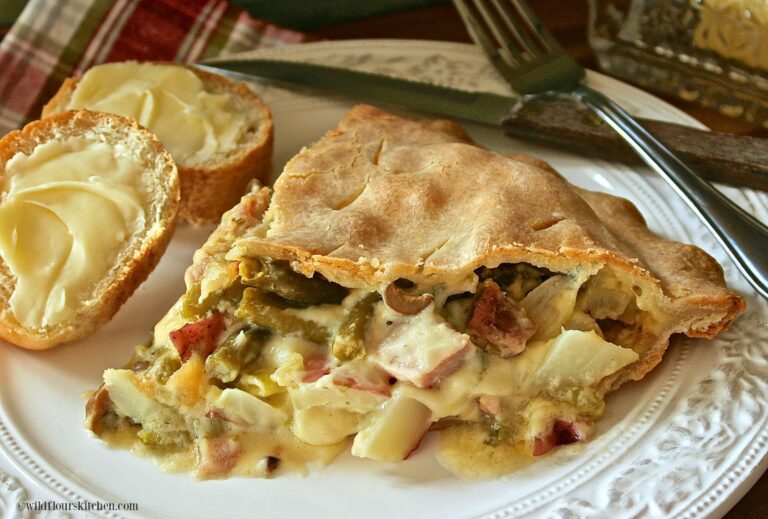 Cheesy Swiss Ham, Potato, Green Bean & Mushroom Pot Pie