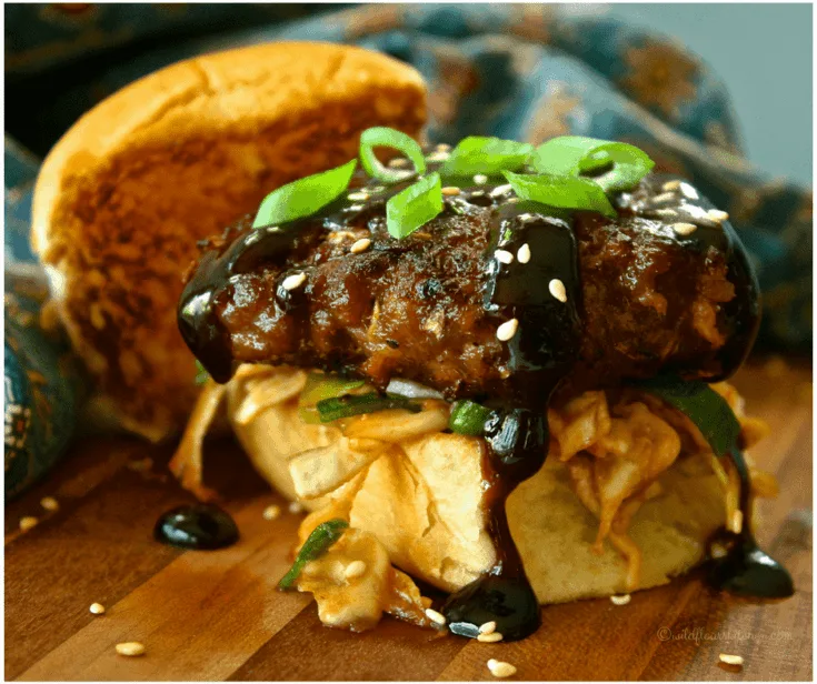 Gingersnap Moo Shu Pork Sliders with Tangy Asian-Style Slaw