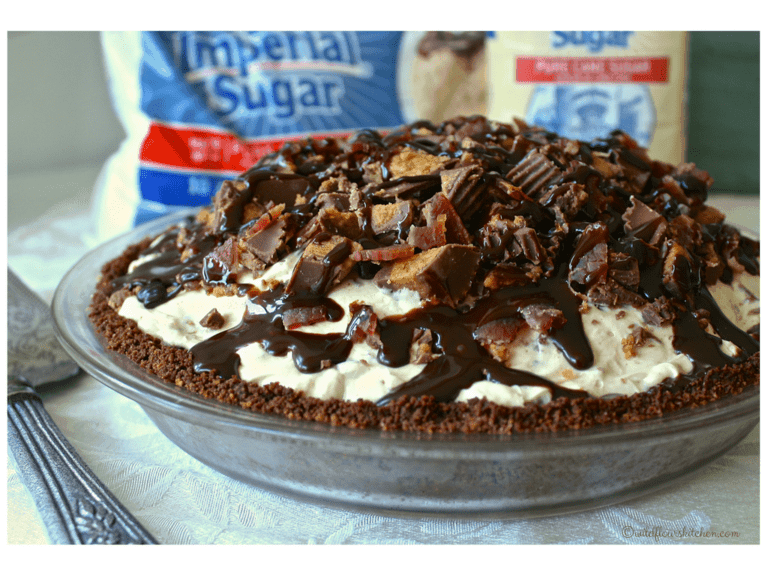 Chocolate Peanut Butter Cup & Bacon Cream Cheese Pie / #Choctoberfest 2017 & Imperial Sugar