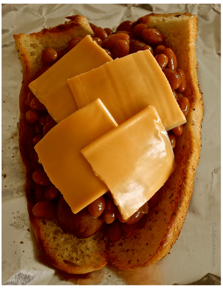 Cheesy Barbecued Baked Bean Hotdogs with Bacon & Onions / aka "Beanie